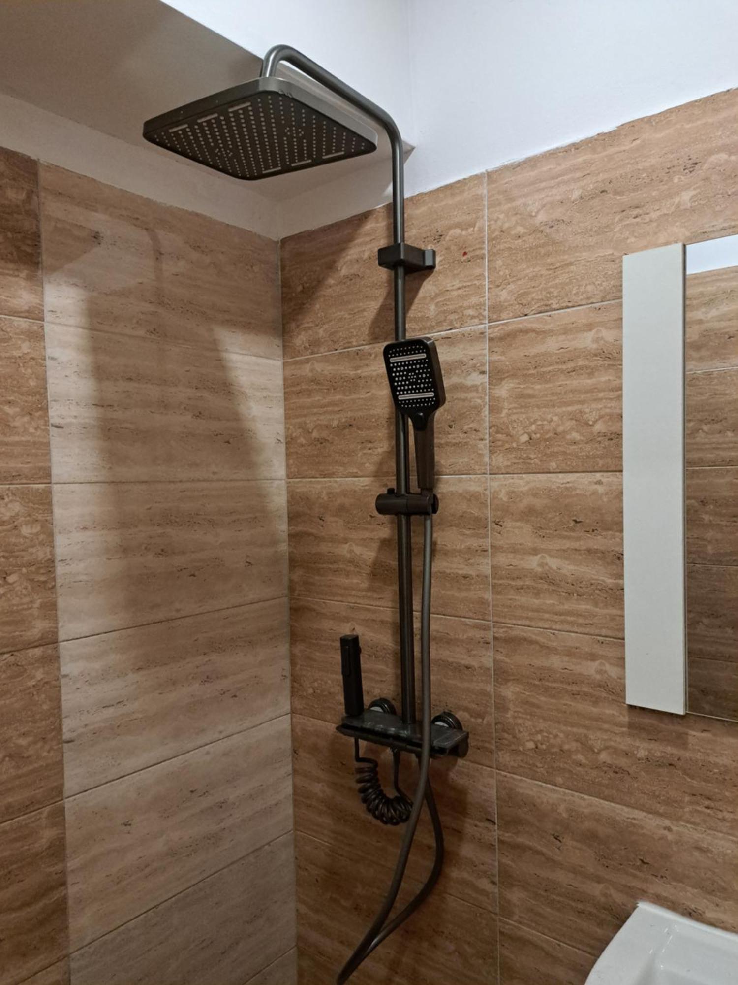 Regim Hotelier Pietonala Nagyvárad Kültér fotó